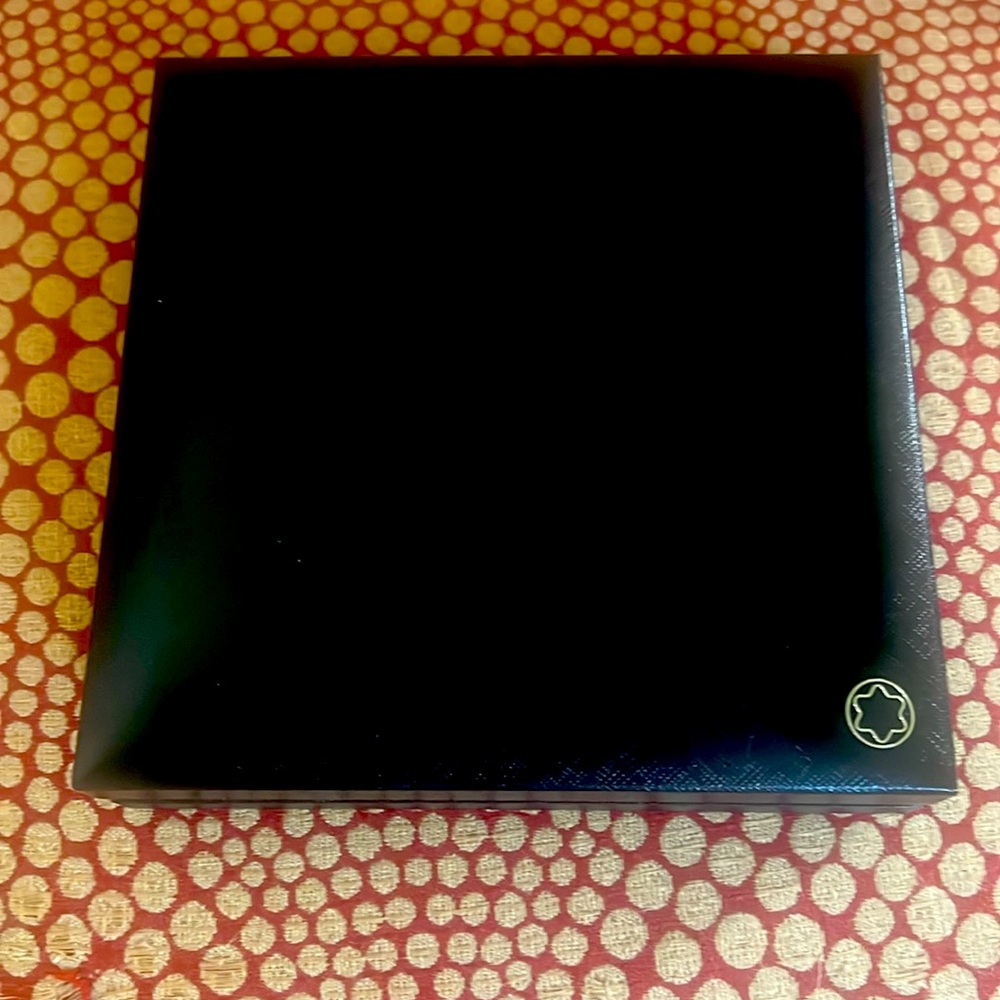 Mont Blanc case in excellent condition